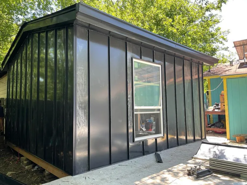 Black standing seam metal wall panels for Roof Inspection in Bowling Green